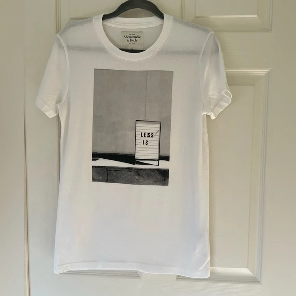 Abercrombie & Fitch T-Shirt - Picture 1 of 4